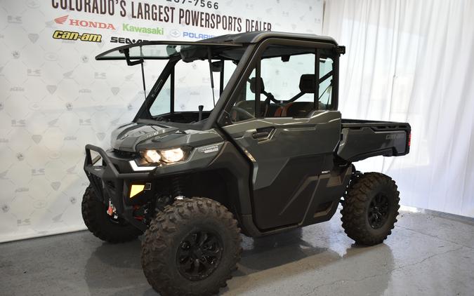 2024 Can-Am™ Defender HD9