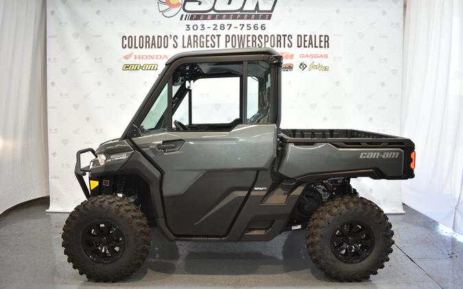 2024 Can-Am™ Defender HD9