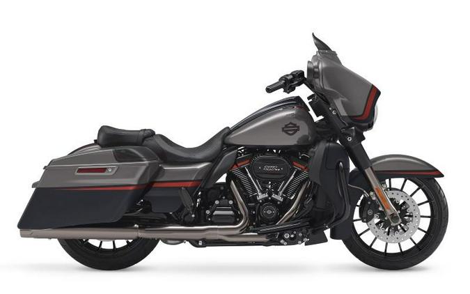 2018 Harley-Davidson® FLHXSE - CVO™ Street Glide®
