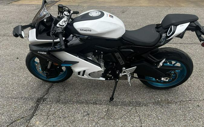 2025 CFMOTO 675SS