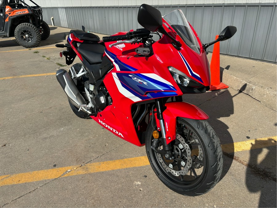 2025 Honda CBR500R