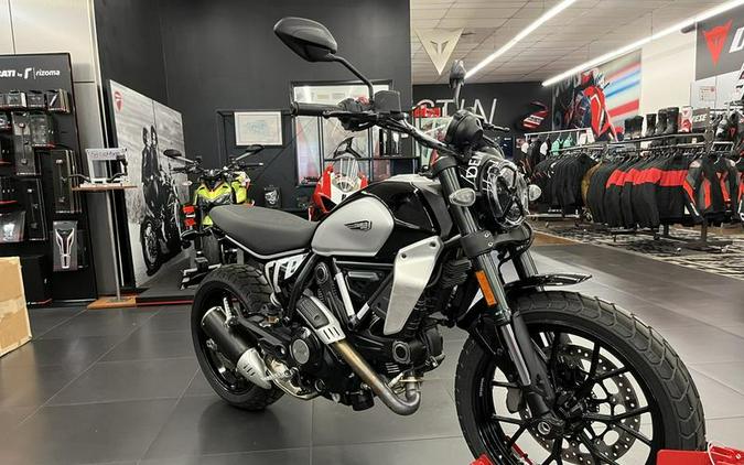 2023 Ducati Scrambler Next-Gen Icon Thrilling Black