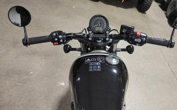 2024 Triumph Bonneville Bobber Jet Black/Ash Gray