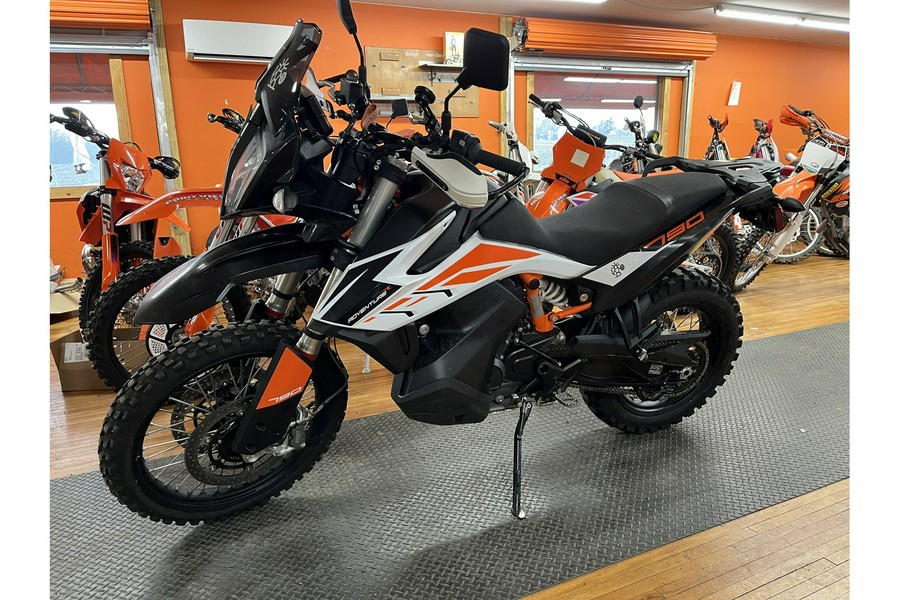 2019 KTM 790 Adventure R