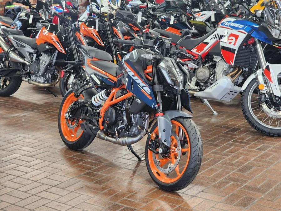 New 2024 KTM 390 DUKE