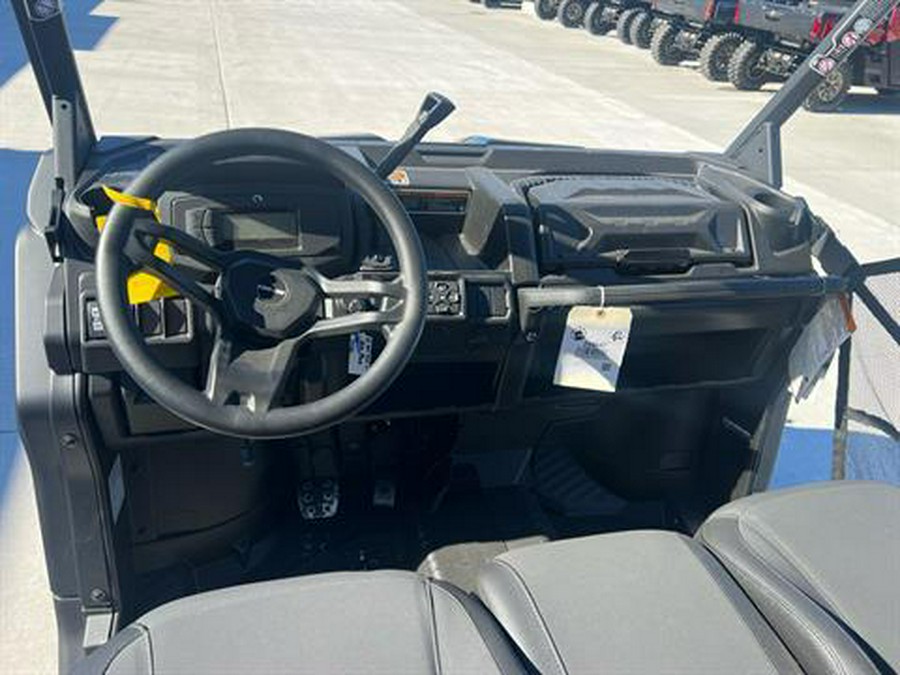 2025 Can-Am Defender MAX XT HD10