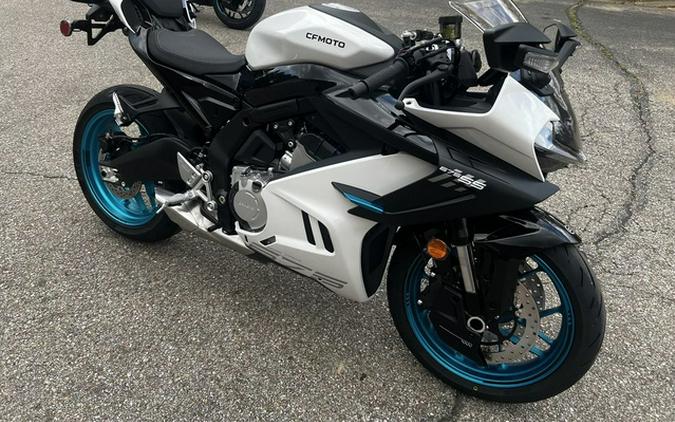 2025 CFMOTO 675SS