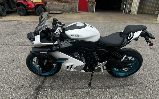 2025 CFMOTO 675SS