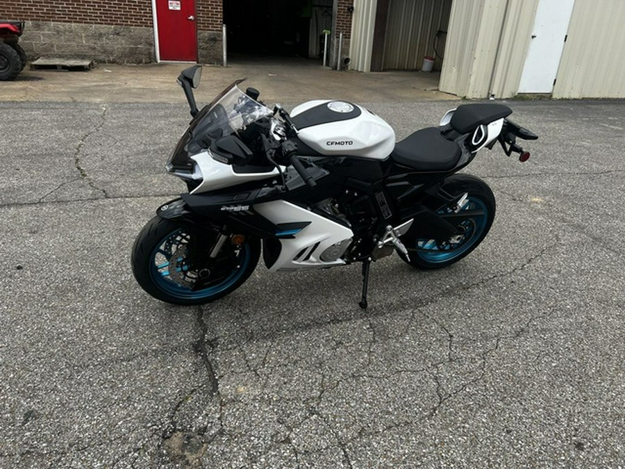 2025 CFMOTO 675SS