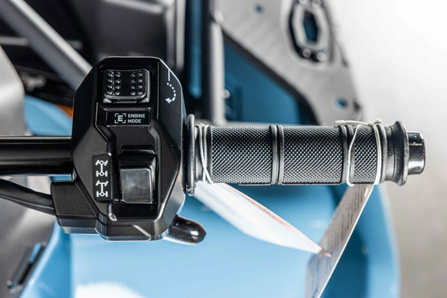 2026 Can-Am Outlander MAX XT 700