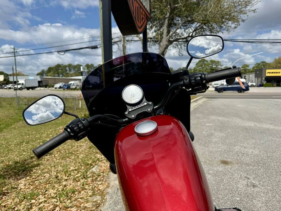 2018 Iron 883™ XL 883N