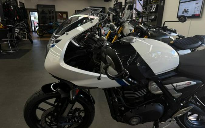 2026 Triumph Thruxton 400