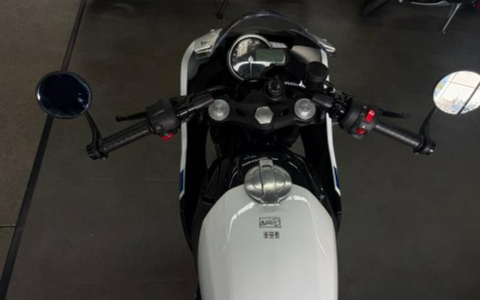2026 Triumph Thruxton 400