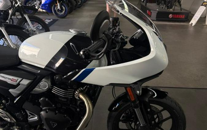 2026 Triumph Thruxton 400