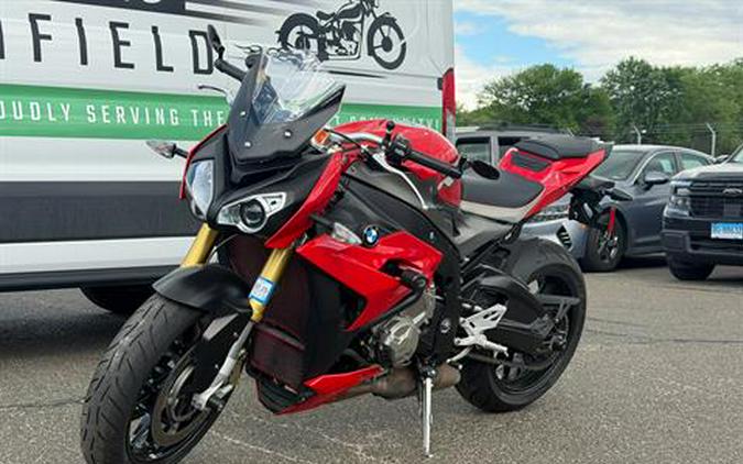 2015 BMW S 1000 R