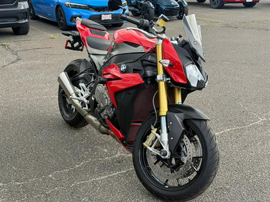 2015 BMW S 1000 R