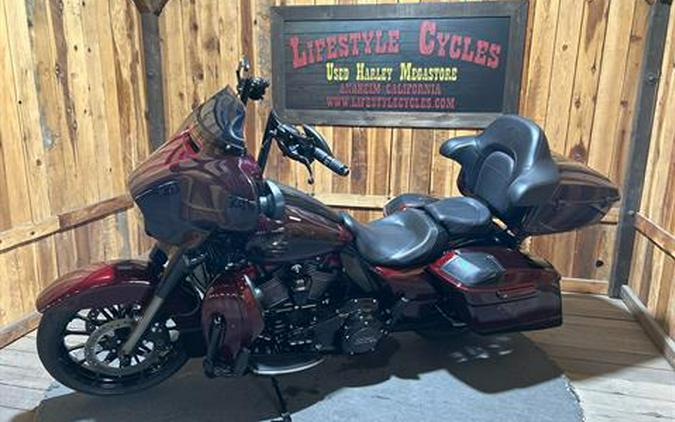 2019 Harley-Davidson CVO™ Street Glide®