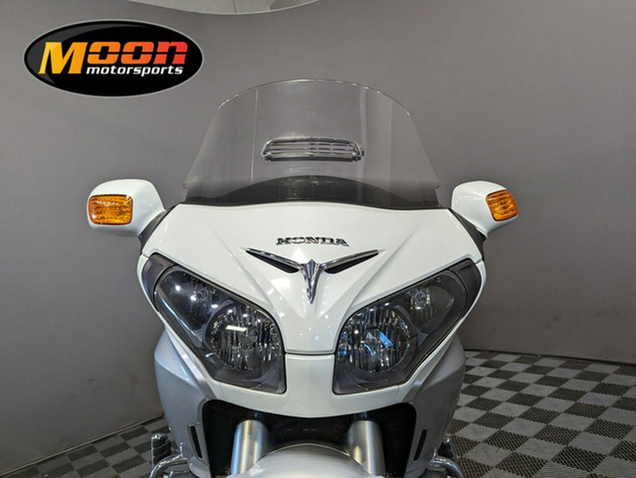 2012 Honda Gold Wing Audio / Comfort