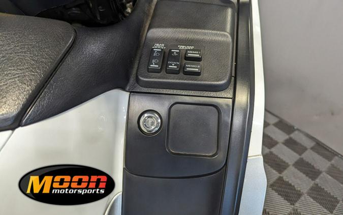 2012 Honda Gold Wing Audio / Comfort