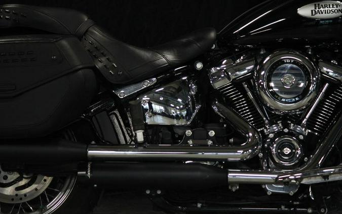 2021 Harley-Davidson® FLHC - Heritage Classic