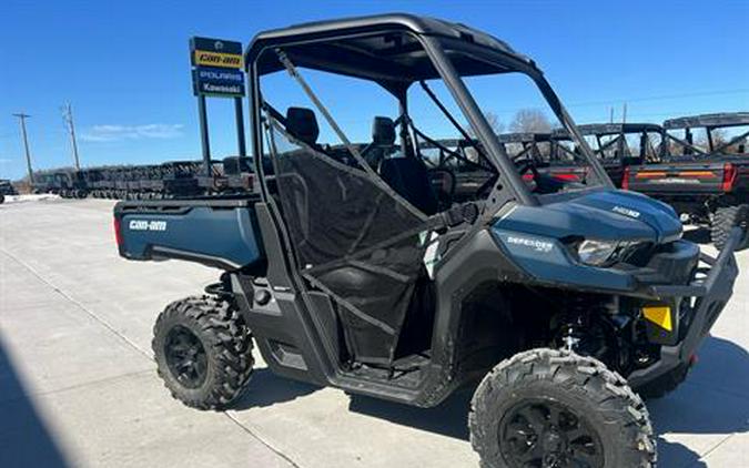 2025 Can-Am Defender XT HD10
