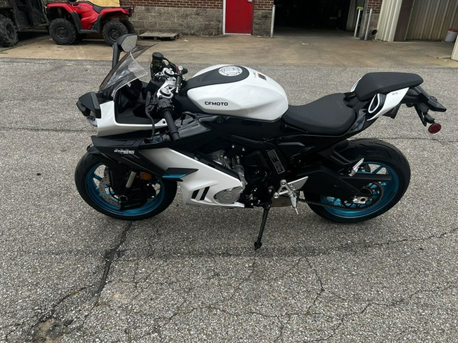 2025 CFMOTO 675SS
