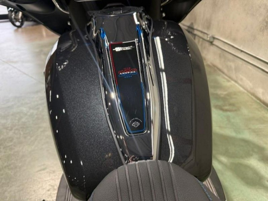 2026 Harley-Davidson® FLHX - Street Glide®