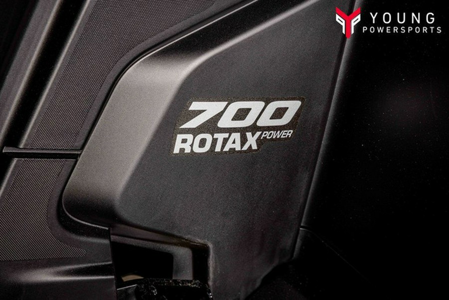 2026 Can-Am Outlander MAX XT 700