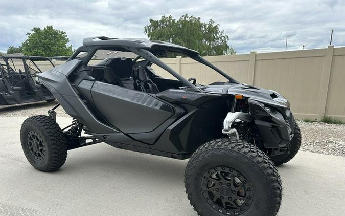 2024 Can-Am Maverick R X RS With Smart-Shox Triple Black