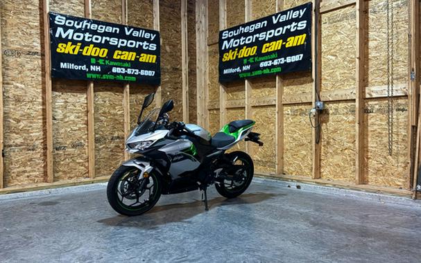 2024 Kawasaki NINJA E-1 ABS