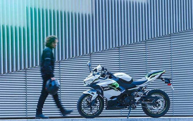 2024 Kawasaki NINJA E-1 ABS