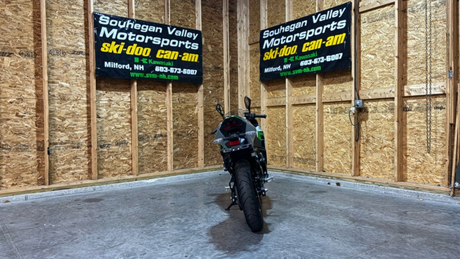 2024 Kawasaki NINJA E-1 ABS