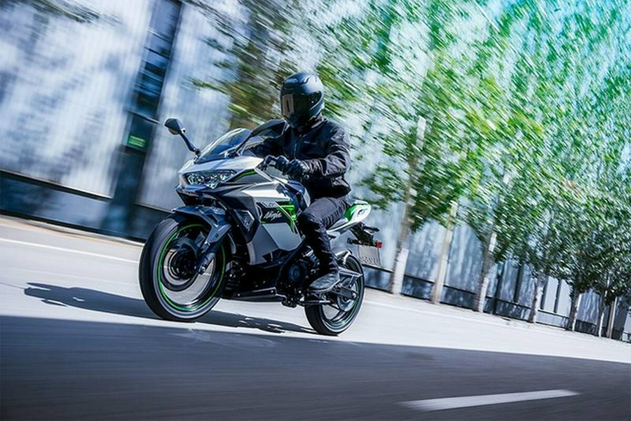 2024 Kawasaki NINJA E-1 ABS
