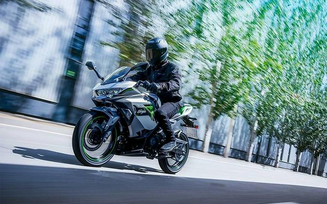 2024 Kawasaki NINJA E-1 ABS