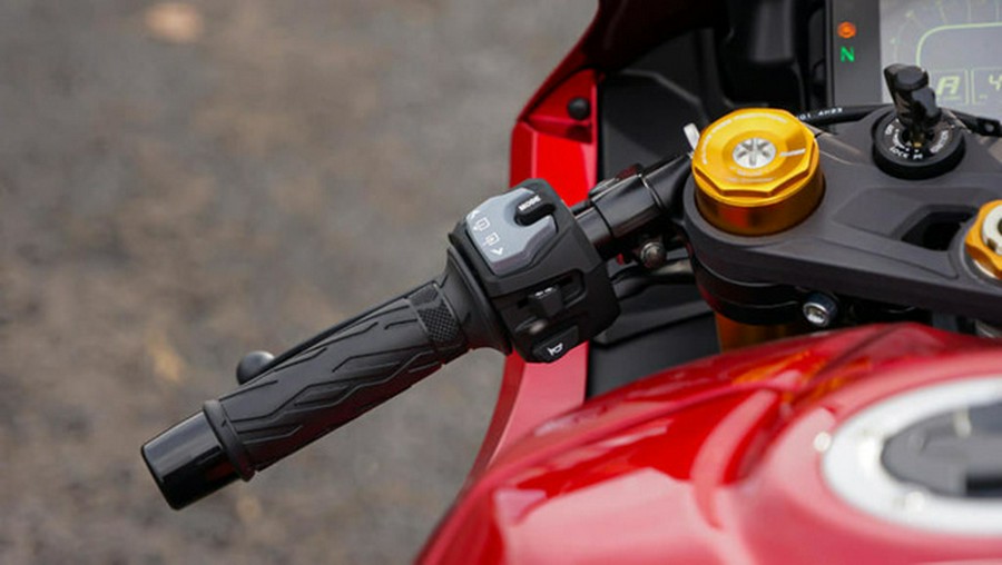 2025 Suzuki GSX-R1000R