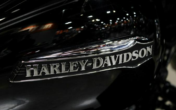 Used 2021 Harley-Davidson Tri Glide Ultra FLHTCUTG Trike For Sale In Columbus, OH