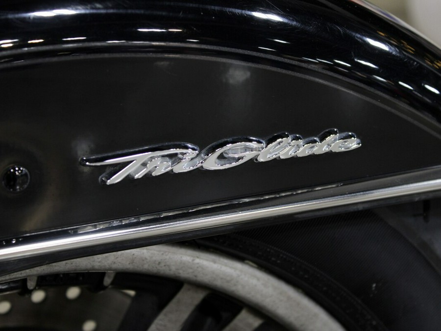 Used 2021 Harley-Davidson Tri Glide Ultra FLHTCUTG Trike For Sale In Columbus, OH