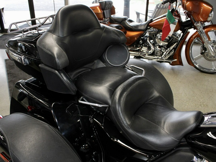 Used 2021 Harley-Davidson Tri Glide Ultra FLHTCUTG Trike For Sale In Columbus, OH