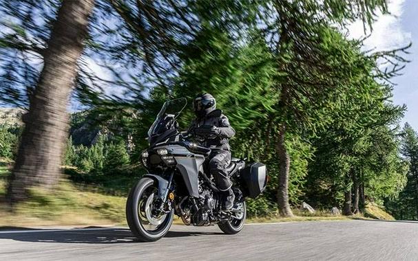 2025 Tracer 9 - Yamaha