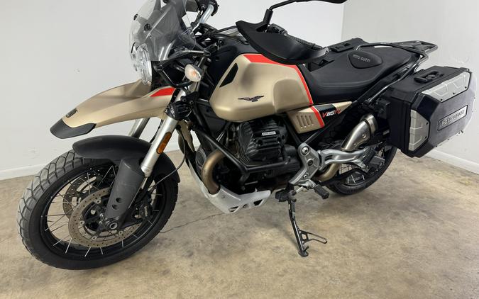 2021 Moto Guzzi V85 TT Travel 850 - 000099