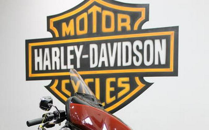 2024 Harley-Davidson® FLHTCUTG - Tri Glide® Ultra