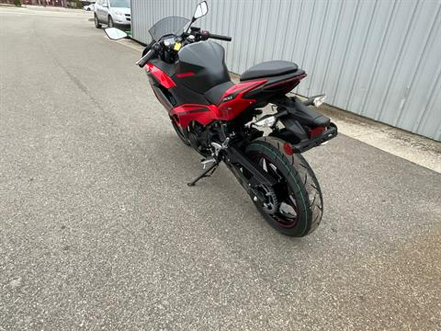 2025 Kawasaki Ninja 500 ABS