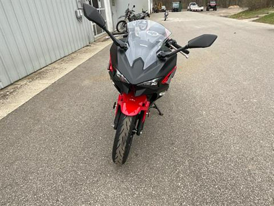 2025 Kawasaki Ninja 500 ABS