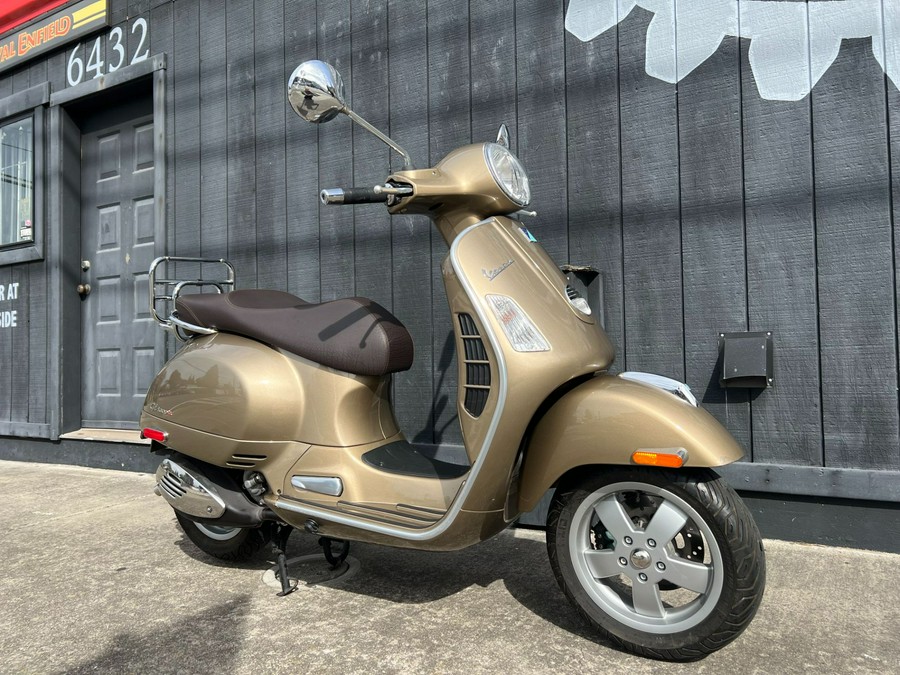 2013 Vespa GTS 300 i.e.