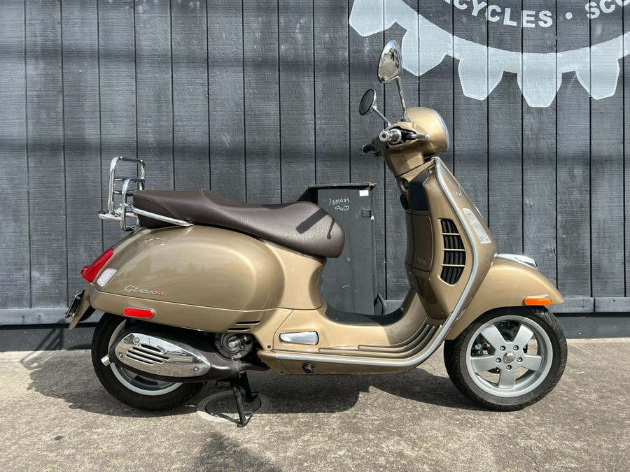 2013 Vespa GTS 300 i.e.
