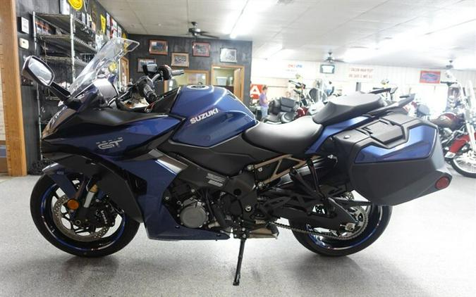 2022 Suzuki GSX-S 1000 GT+
