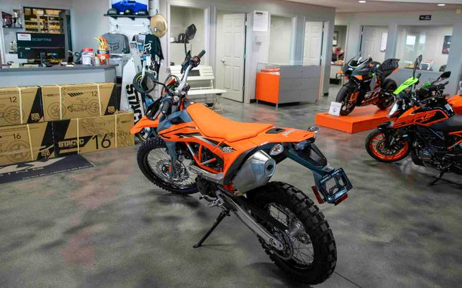 2024 KTM 690 Enduro R