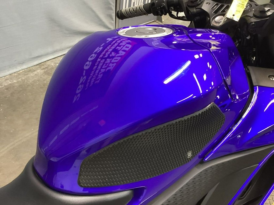 2020 Yamaha YZF-R3 ABS