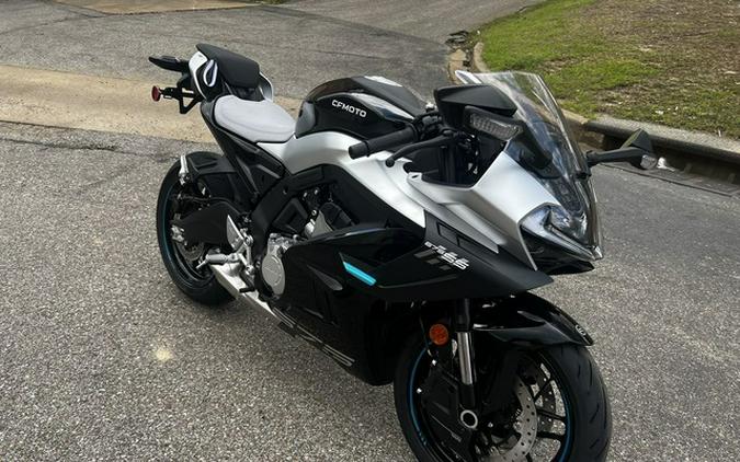 2025 CFMOTO 675SS