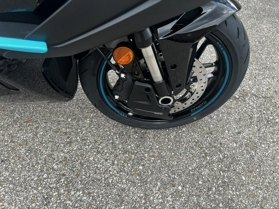 2025 CFMOTO 675SS